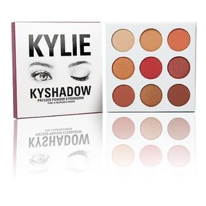 The Burgundy Palette - Kylie Cosmetics